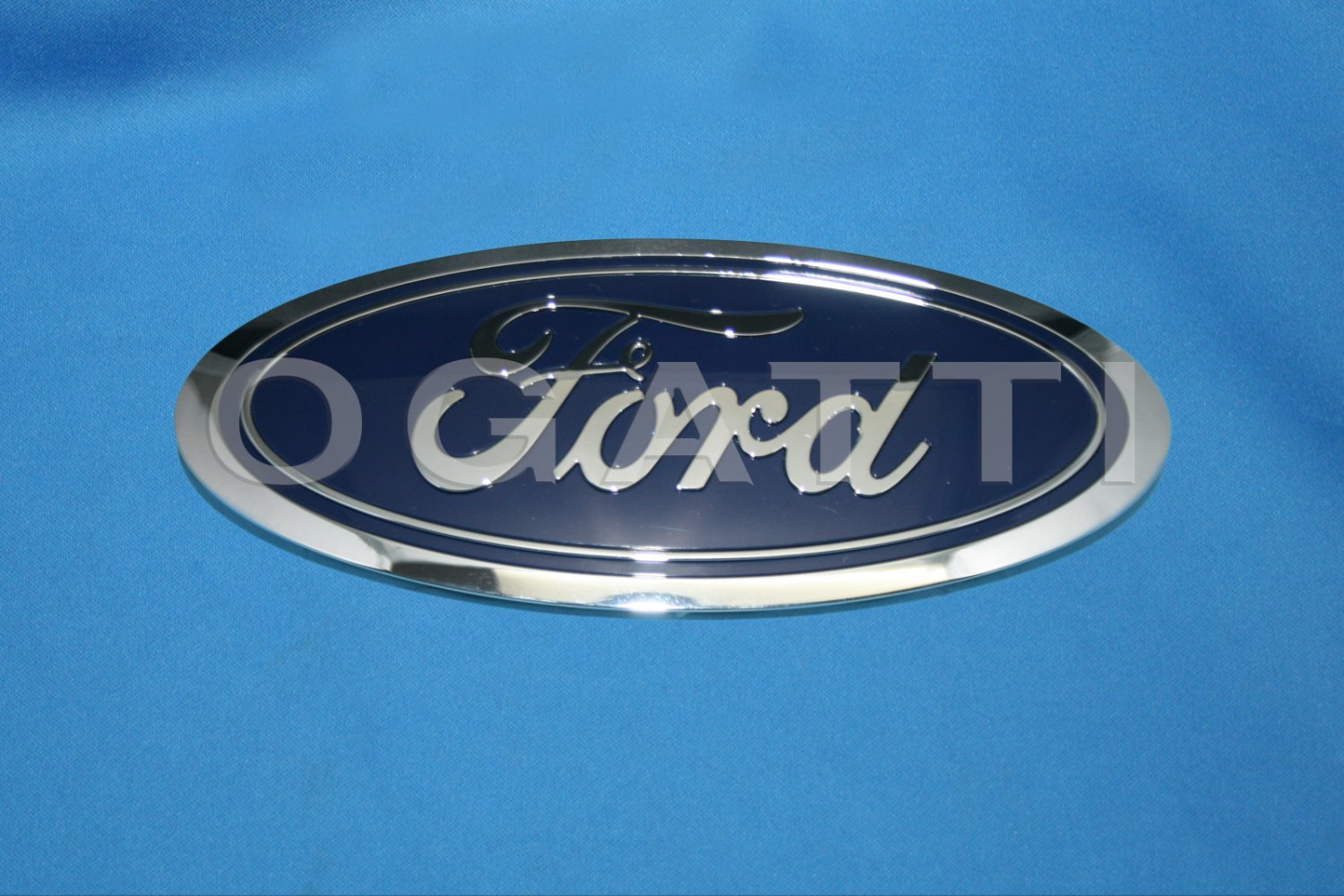 Brand New Ford OEM F-150 2014-2015 Front Grille Oval FL3Z-8213-A