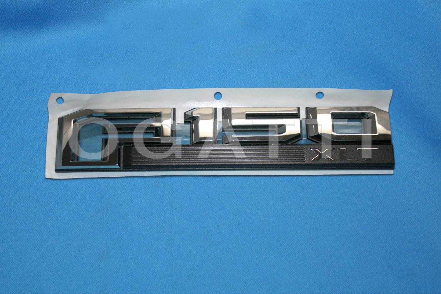 Brand New Ford OEM F-150 XLT 2014-2015 Fender Emblem LH FL3Z-16720-D