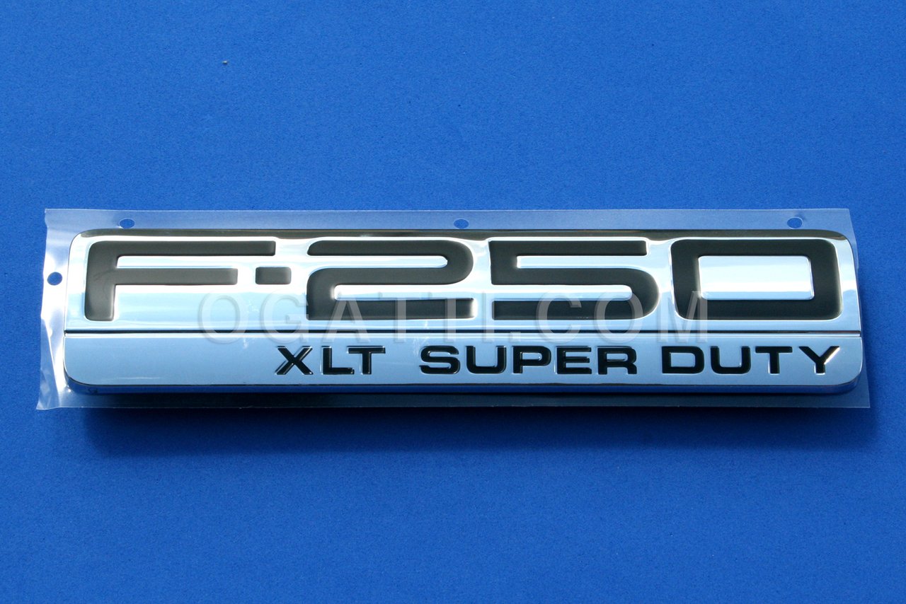 Brand New Ford OEM F-250 XLT Super Duty 2005-2007 Fender Emblem 5C3Z-16720-EB