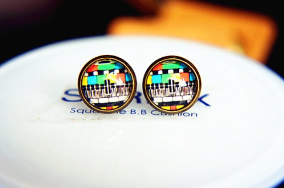 10mm Vintage TV Channel Earrings Glass Dome Earrings TV Pattern Earrings Glass Cabochon Earring
