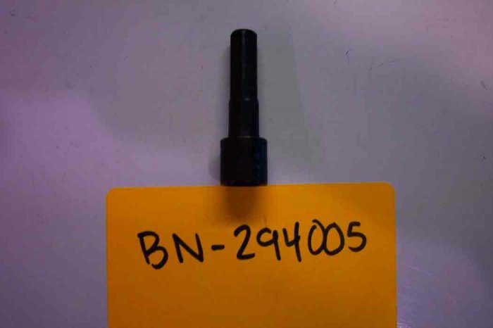 BN-294005 Hanson " Nut Setter