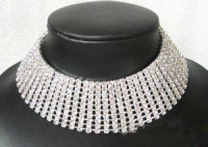 NOBLEST SILVER-GILT RHINESTONE CHOKER NECKLACE