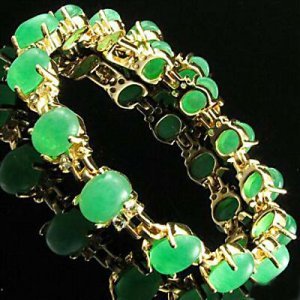 beautiful Chinese jade bracelet