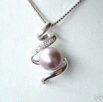 A unique purple pearl inlay pendant necklace