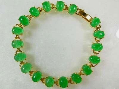 Beautiful green jade bracelet