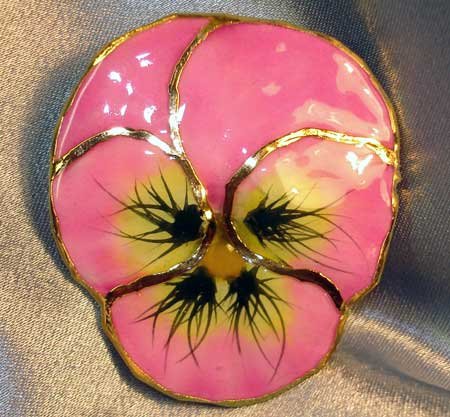 Lacquered and 24 karat gold-plated Real Pansy brooch-pendant hybrid