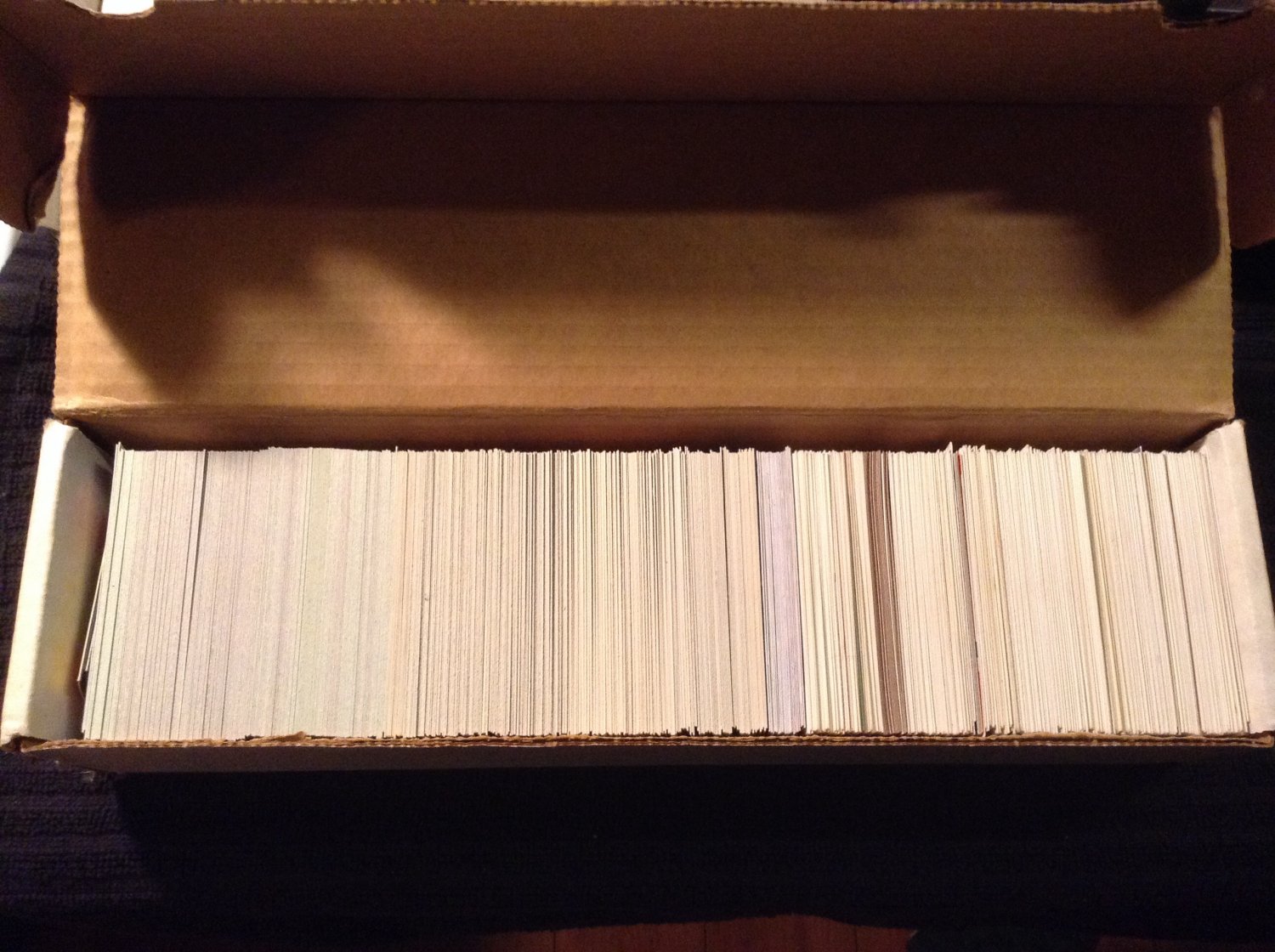 Lot of 20 Baseball Cards - Mixed brands