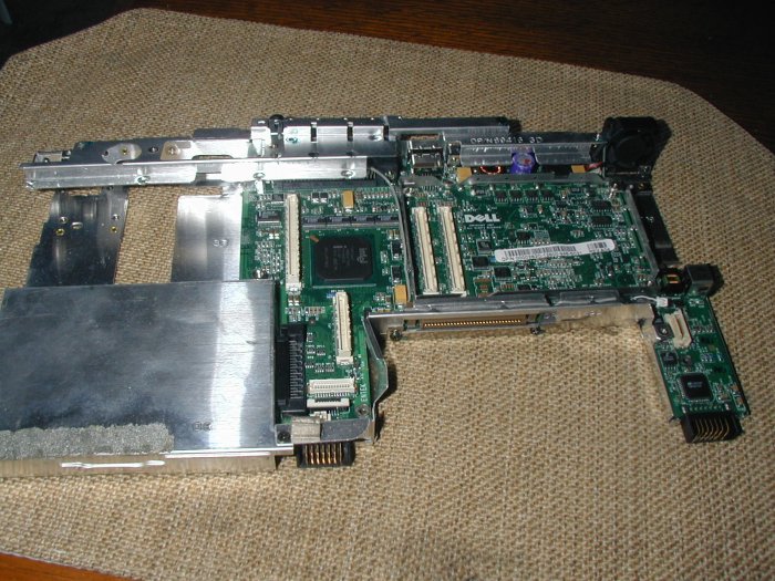 0000282C-12800-946-S021 DELL LAPTOP BOARD