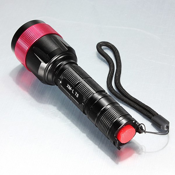 Ultrafire CREE XM-L T6 2000LM Zoomable LED Flashlight 18650