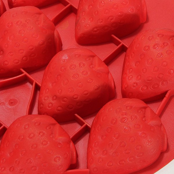 Cute Strawberry Shape Silicone Ice Cube Tray