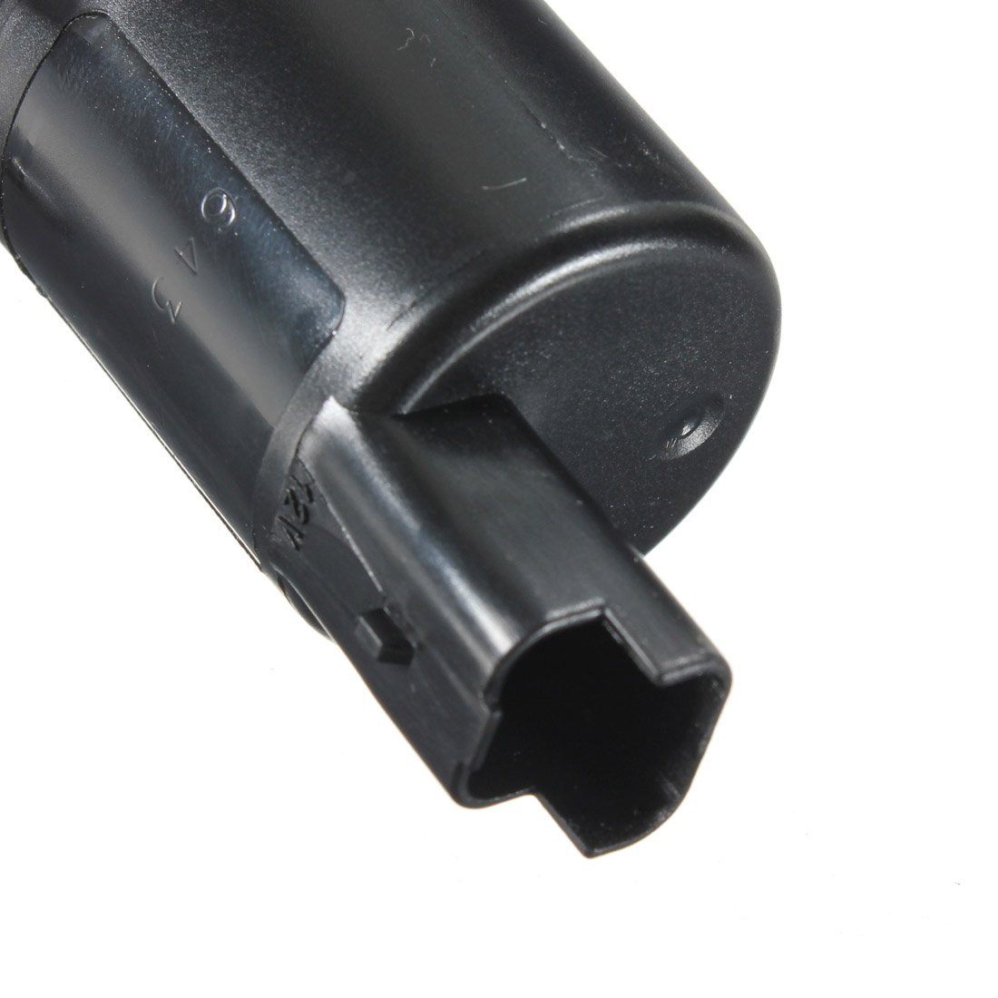 Windshield Twin Outlet Washer Pump for Citroen Picasso Berlingo