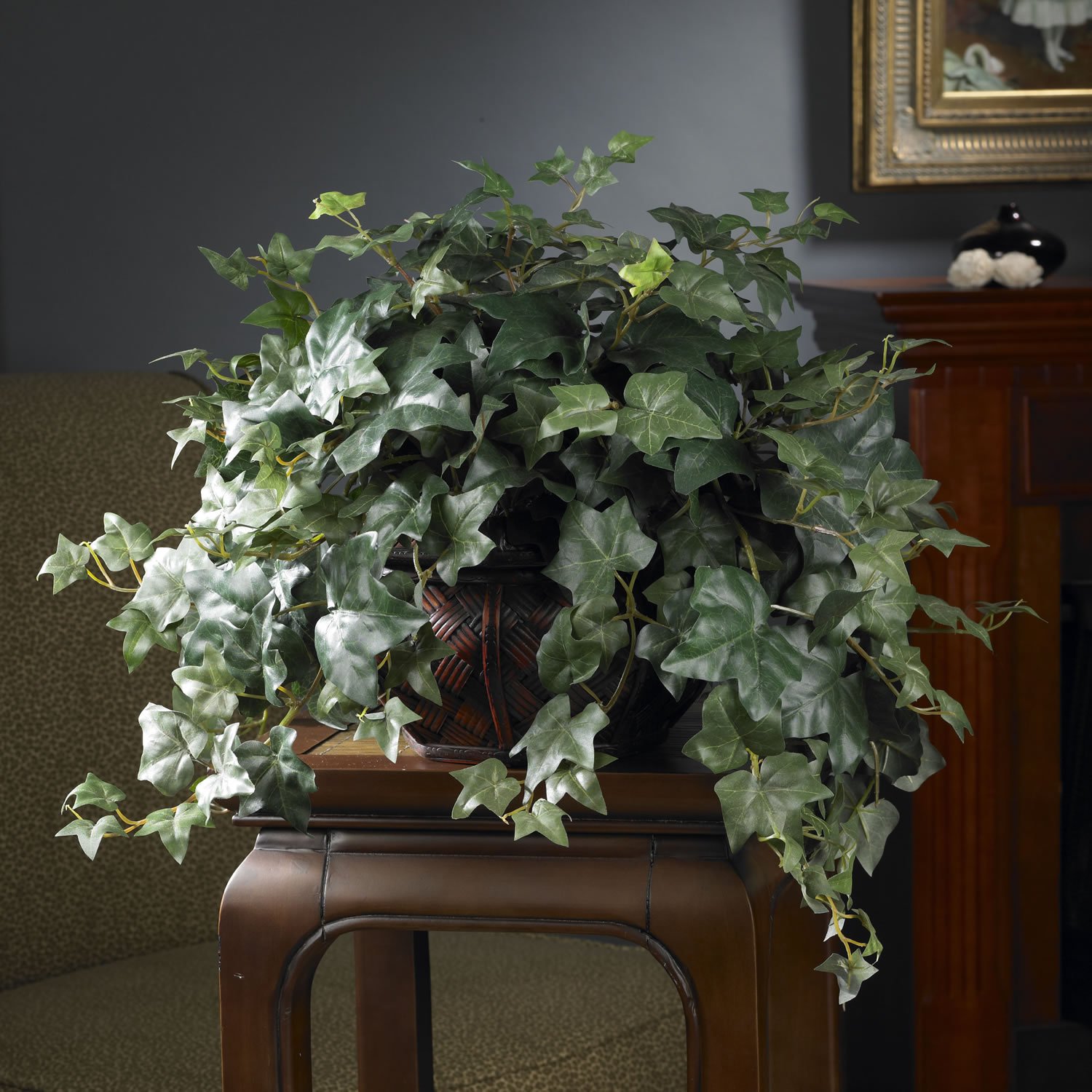 Puff Ivy w/Vase Silk Plant