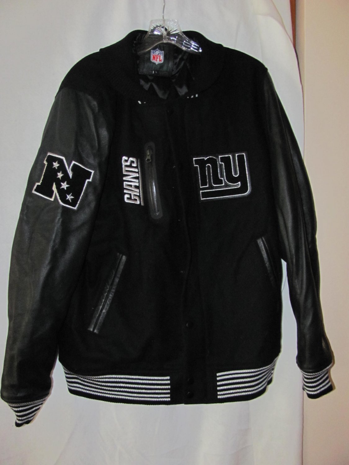 New York Giants NFL Men's Varsity Jacket Size Large New