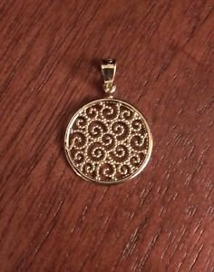 14K YELLOW GOLD FILIGREE ROUND CIRCLE CHARM / PENDANT - 0.75 INCH