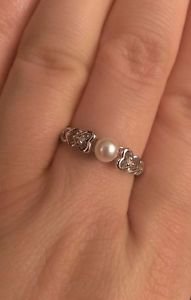 STERLING SILVER FRESHWATER PEARL AND DIAMOND HEART / HEARTS RING - SIZE 8