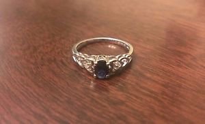 STERLING SILVER GENUINE 0.6CT BLUE SAPPHIRE & DIAMOND HEART RING - SIZE 6