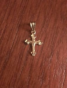 10K SOLID YELLOW GOLD SMALL DIAMOND-CUT CROSS PENDANT/CHARM - 0.4 GRAMS