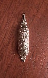 STERLING SILVER FANCY MEZUZAH / RELIGIOUS PENDANT CHARM - 2.7 GRAMS