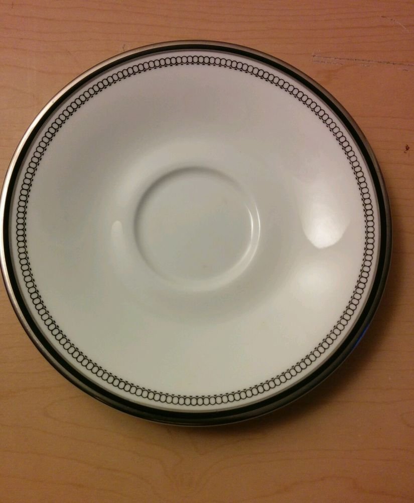 Roya Doulton Sarabande H5023 CAKE PLATE in the SARABANDE H5023 White