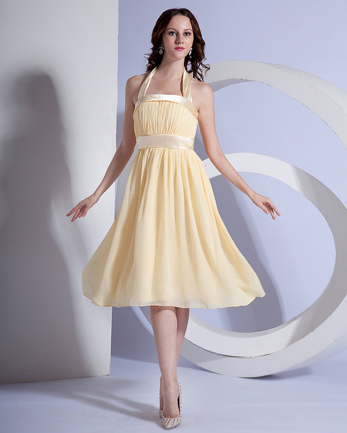 Chiffon Halter Pleated Knee Length Bridesmaid Dresses