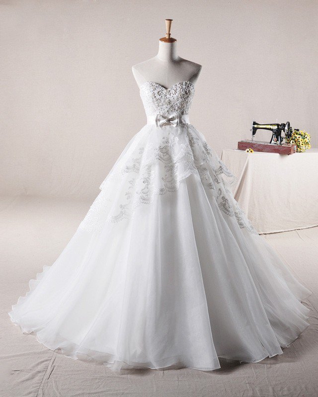Applique Beading Sweetheart Bow Decoration Organza A Line Wedding Dress