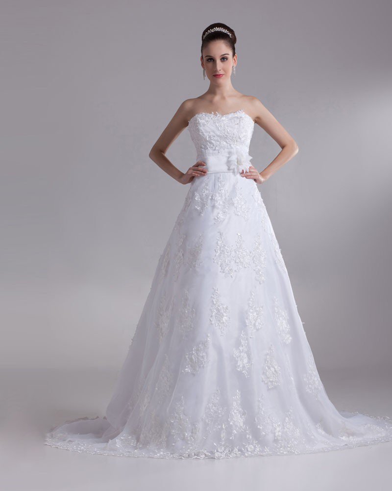Stylish Applique Sweetheart Floor Length Lace A Line Wedding Dress