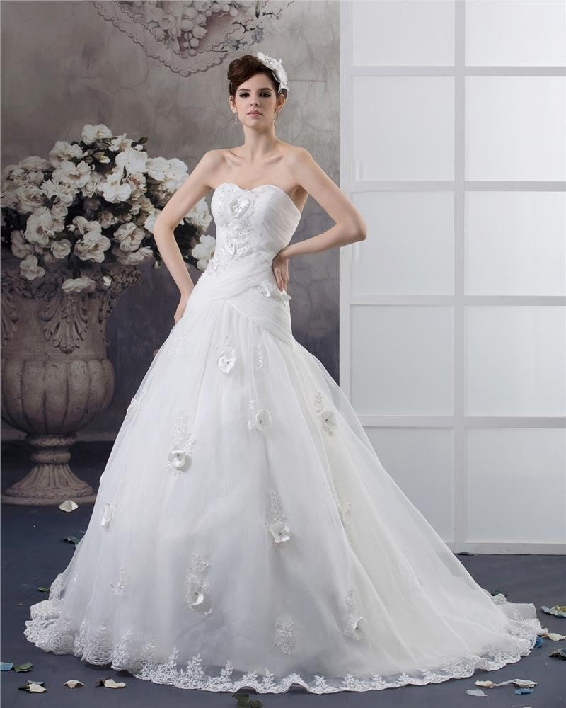 Sweetheart Floor Length Applique Beading Pleated Yarn Ball Gown Wedding Dress