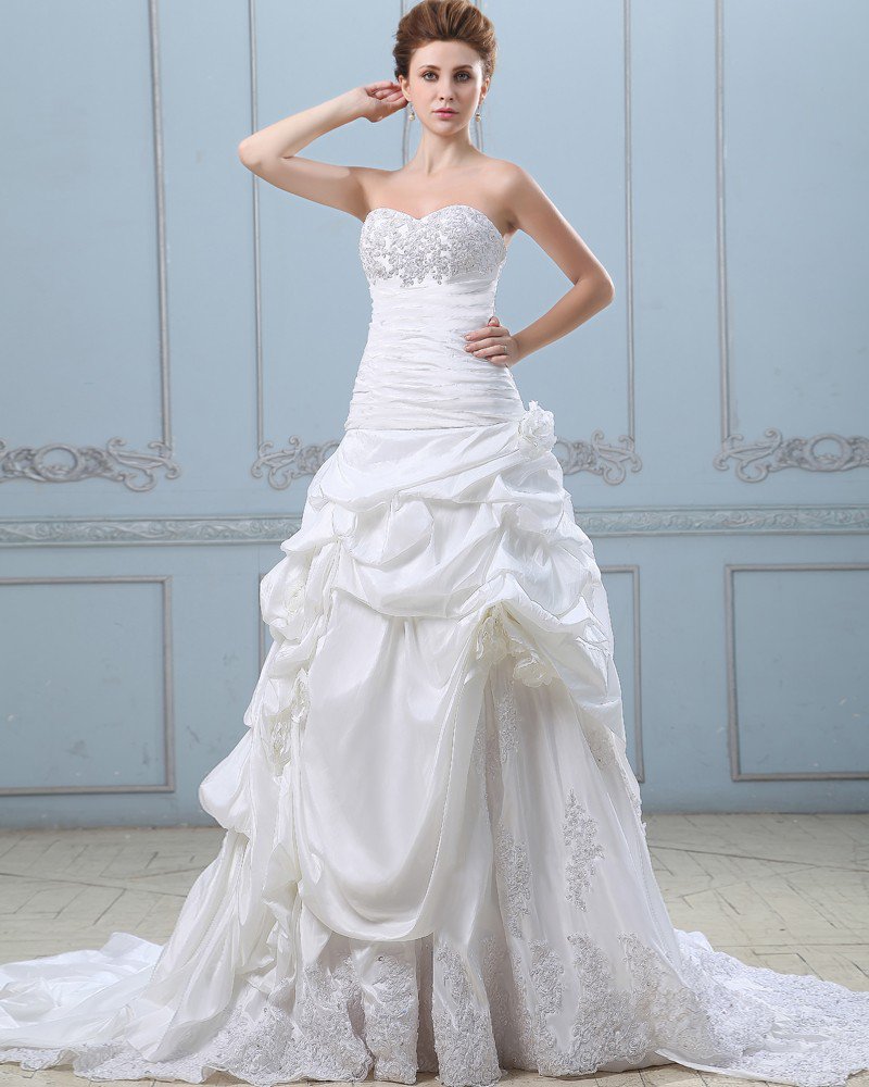 Elegant Applique Ruffle Sweetheart Taffeta Lace Ball Gown Wedding Dress