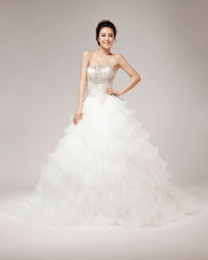 Beautiful Beading Crystal Decoration Sweetheart Organza Ball Gown Wedding Dress