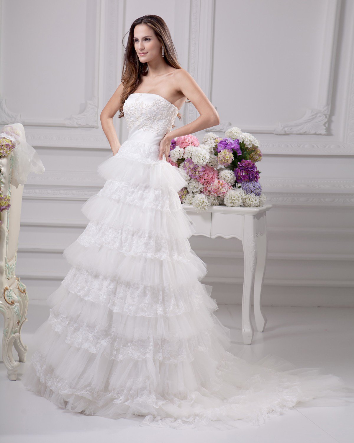 Elegant Applique Beading Ruffles Strapless Floor Length Satin Yarn Lace Ball Gown Wedding Dress