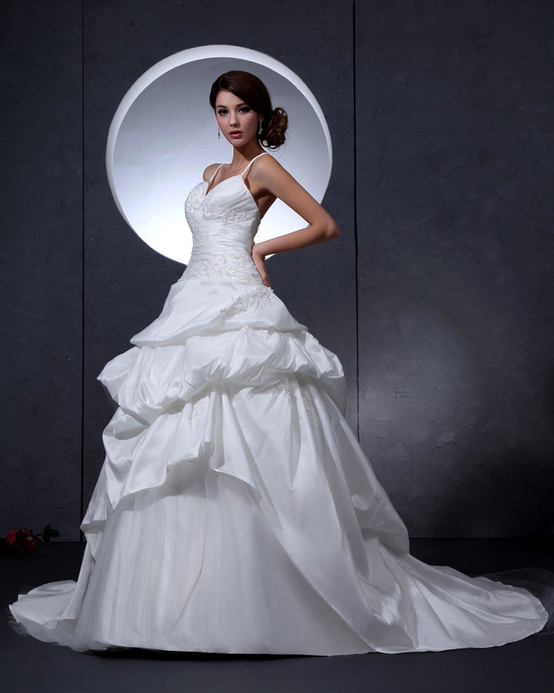 Taffeta Beading Embroidered Court Bridal Ball Gown Wedding Dress