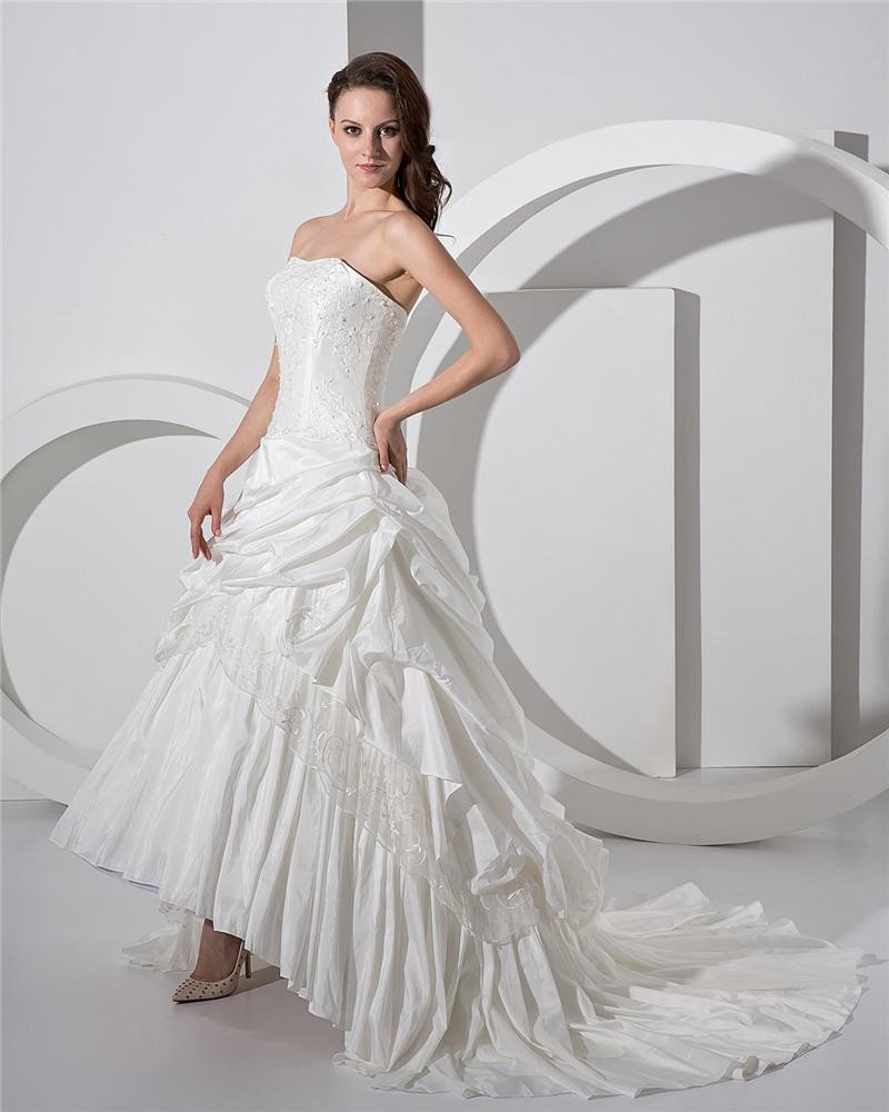 Taffeta Satin Beading Ruffles Sleeveless Sweetheart Cathedral Train Ball Gown Wedding Dress