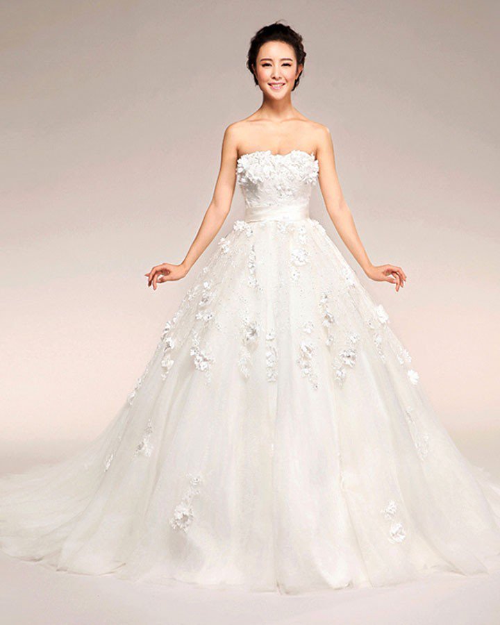 Applique Beading Sweetheart Floor Length Satin Ball Gown Wedding Dress