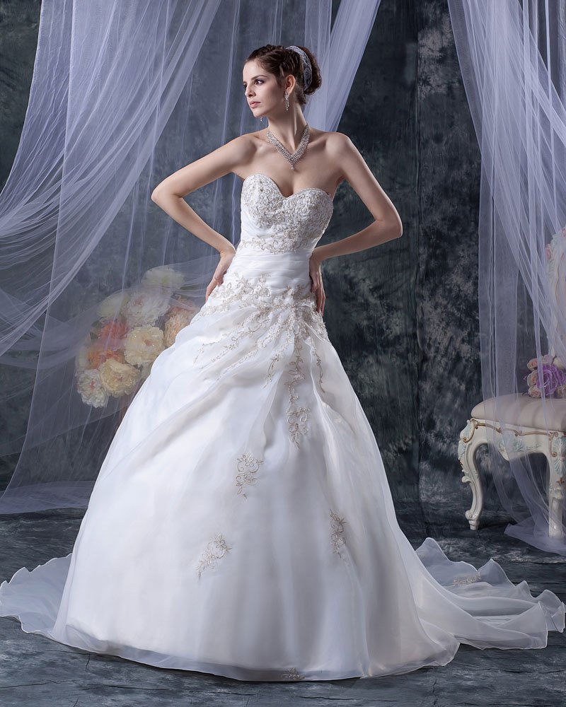 Elegant Sweetheart Organza Satin Beadings Embroidery A-Line Floor Length Wedding Dress