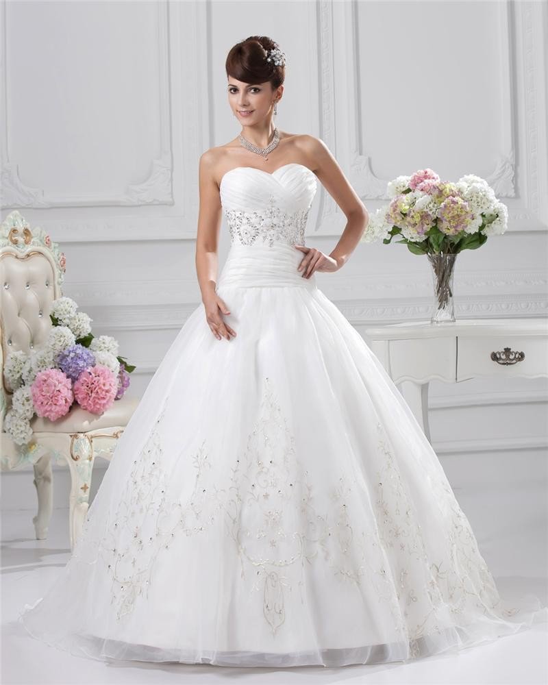 Sweetheart Floor Length Embroidery Beading Pleated Satin Ball Gown Wedding Dress