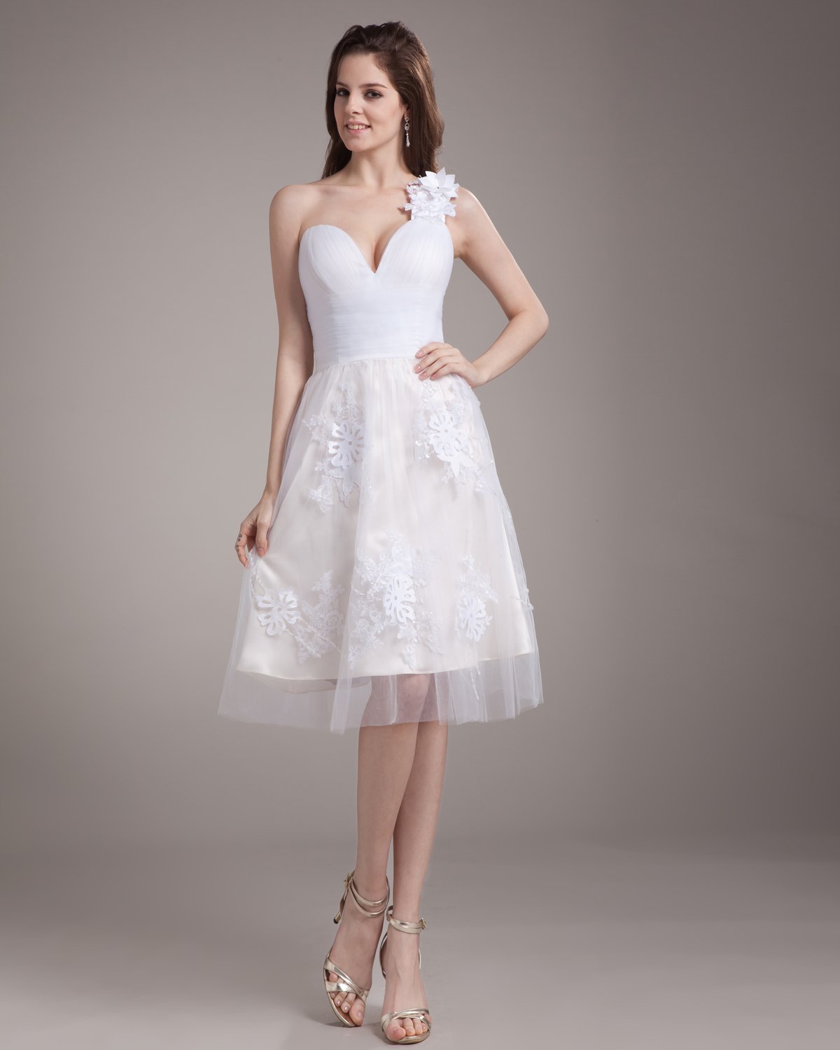 Elegant Applique Ruffles One Shoulder Knee Length Satin Yarn Mini Wedding Dress