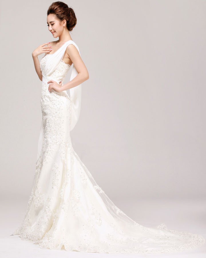 Exquisite Lacework Beading One Shoulder Satin Mermaid Wedding Dress