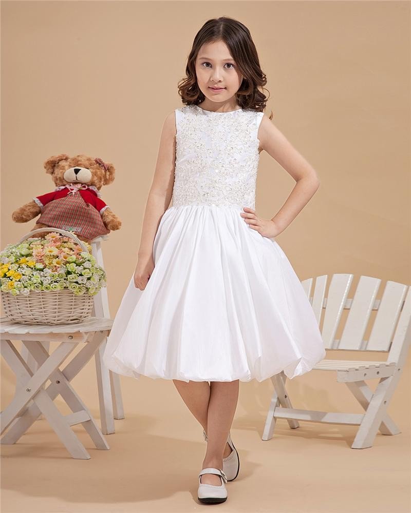 Round Neck Embroidery Beaded Taffeta Flower Girl Dresses 2214120045