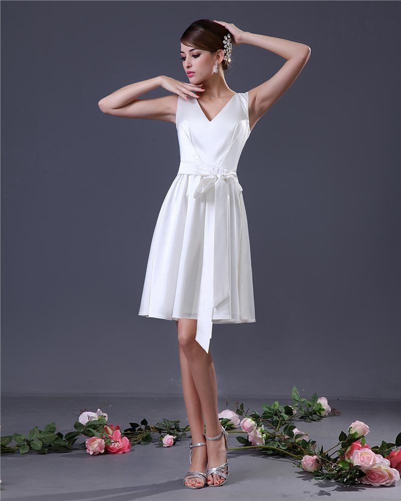Charmeuse Sash V-Neck Knee Length Graduation Dress
