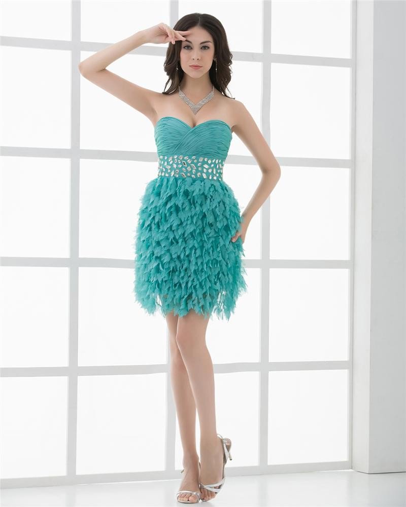 Fashion Chiffon Pleated Beading Sweetheart Thigh Length Graduation Dress