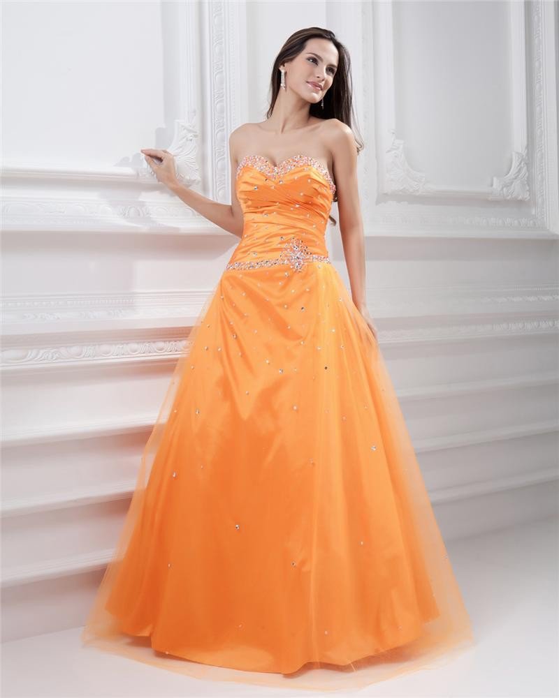 Ball Gown Yarn Satin Applique Beading Strapless Sweetheart Neckline Floor Length Evening Prom Dresse