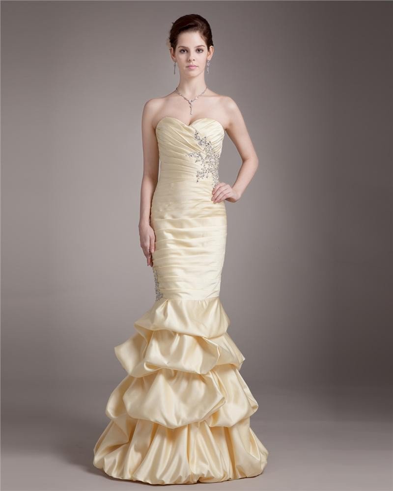 Elegant Sweetheart Floor Length Ruffle Beading Satin Prom Dress