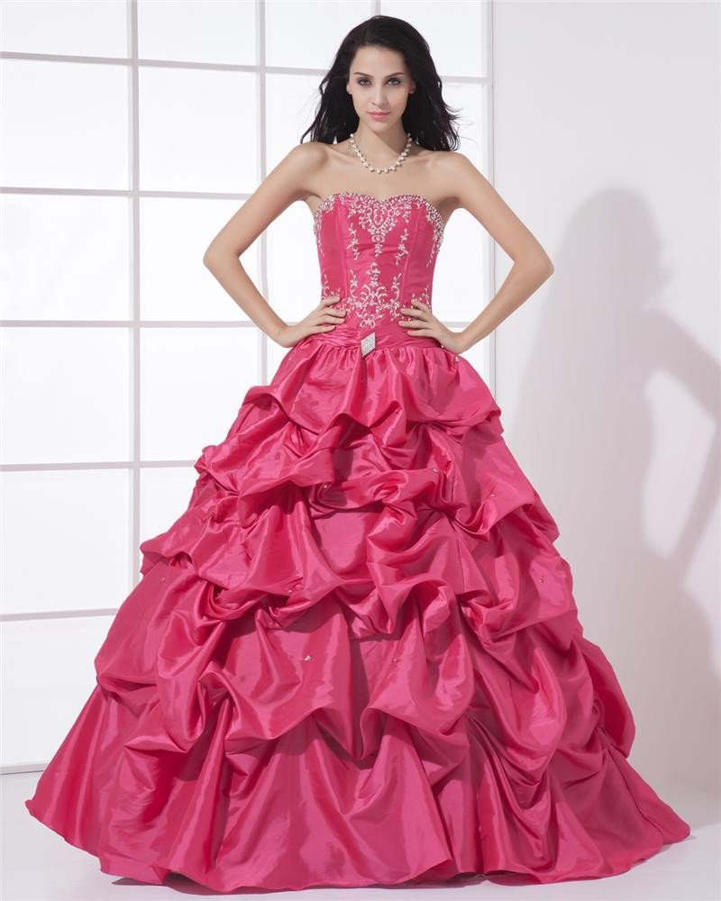 Ball Gown Beautiful Sweetheart Neckline Floor Length Beading Embroidery A-Line Taffeta Woman Quincea