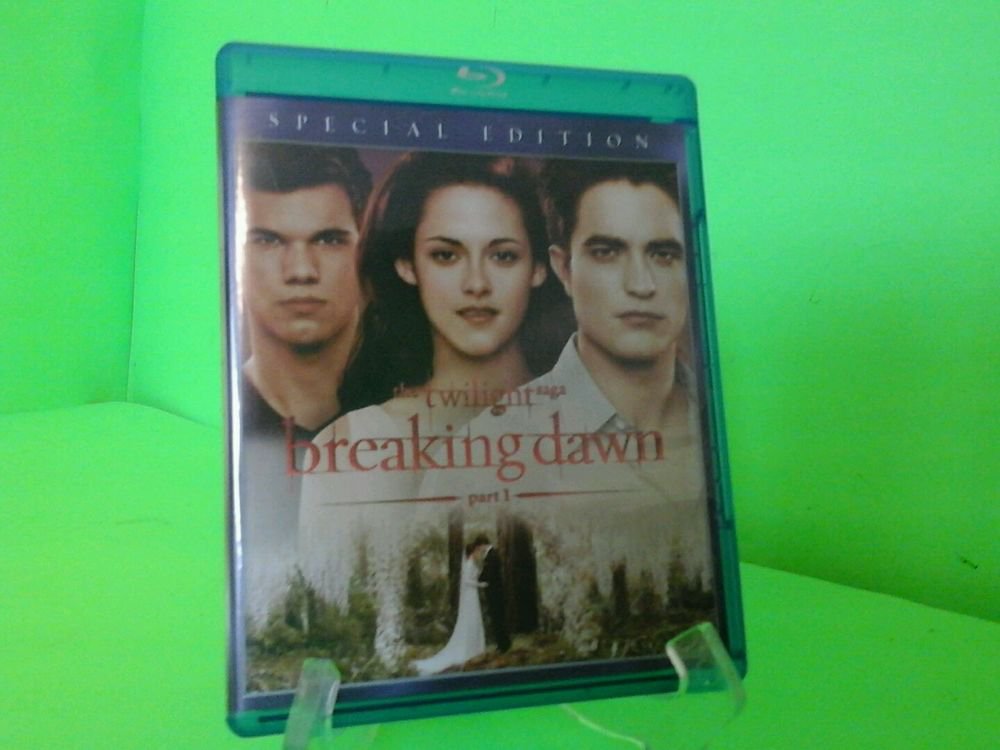 The Twilight Saga: Breaking Dawn - Part 1 (Blu-ray Disc, 2012, Special Edition)