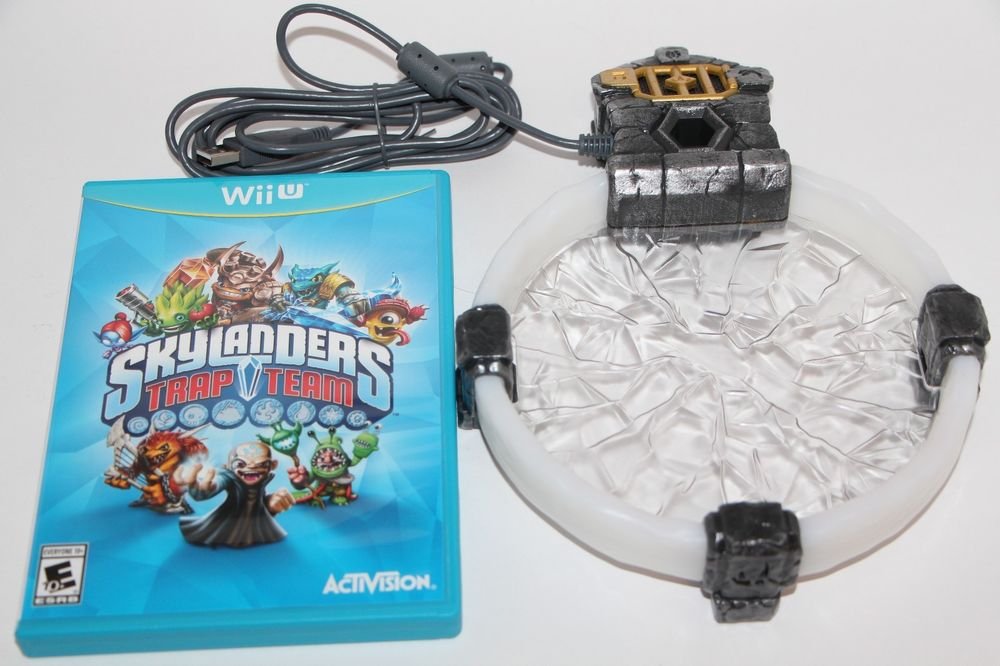 Nintendo Wii U Skylanders Trap Team Starter Game And Portal of Power ONLY New