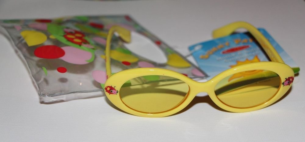 Melissa and Doug Sunny Patch Mollie & Bollie GirlsSunglasses w/ Carrying Pouch