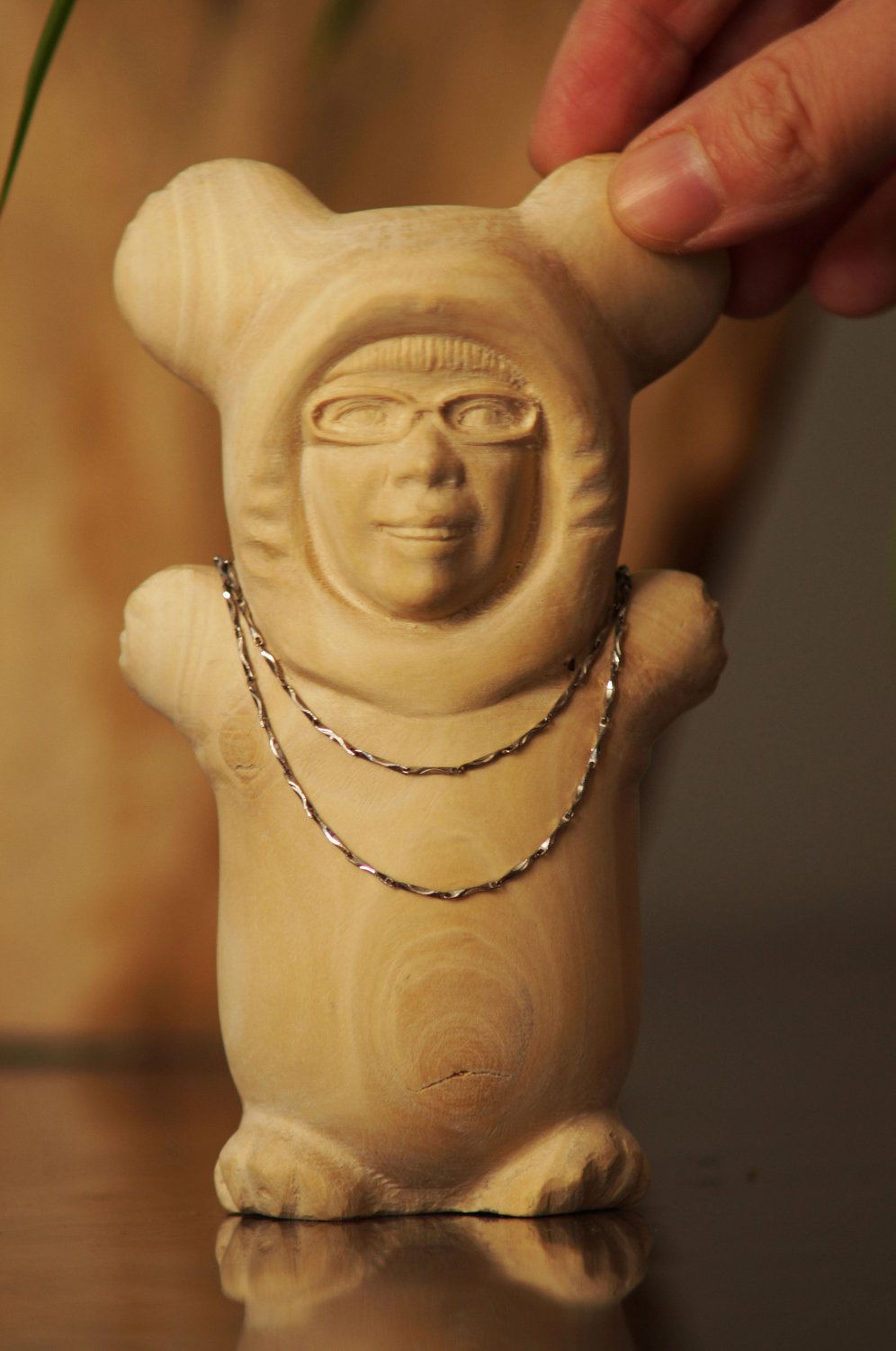Custom - made to order wood carving sculpture , person face sculpture wood carving