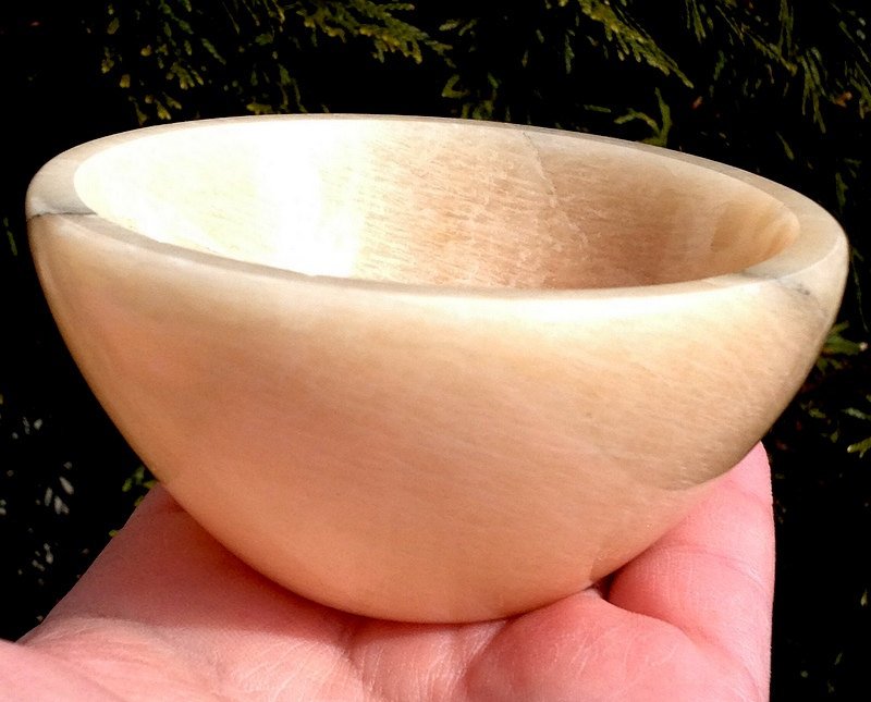 Gemstone Bowls 3.5" Peach Moonstone stone Altar Devotional healing crystals Bowl moon magick