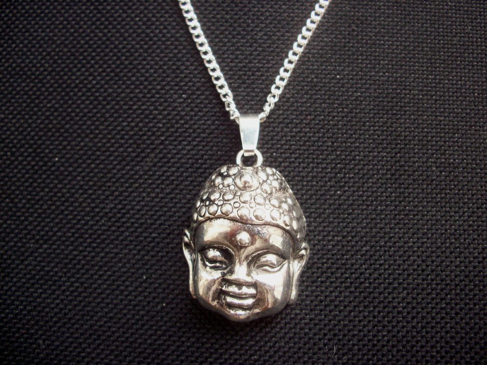 Buddha Head Silver Tone Metal Pendant & Chain Necklace 18 inch