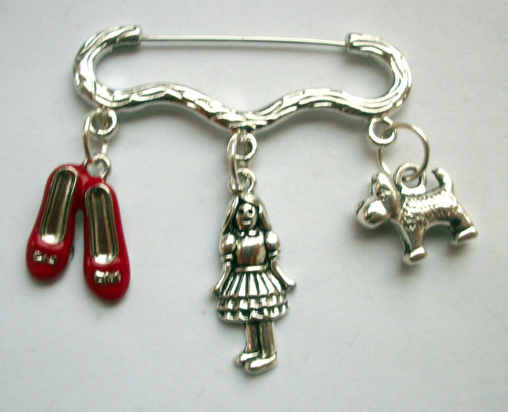 Dorothy Wizard of Oz Brooch Pin